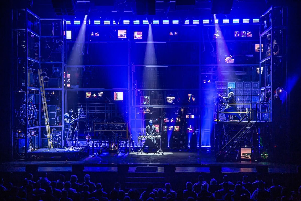 Blue Man Group Drums Up Excitement With L-ISA Hyperreal Sound On Tour